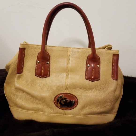 Dooney & Bourke Handbags - Dooney Bourke handbag